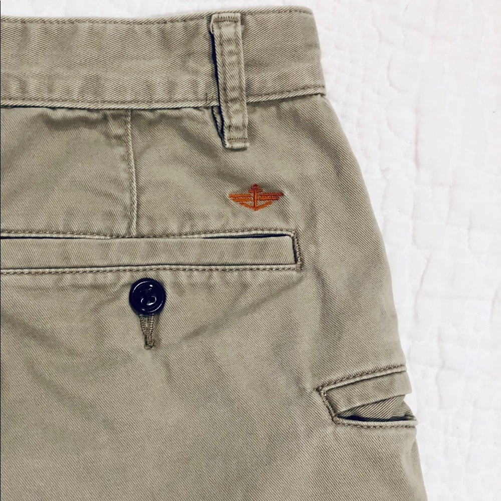 Men’s Dockers Khaki Shorts - Picture 3 of 6